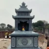 mộ đá xanh rêu