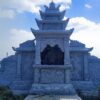 Lăng Thờ Đá Tự Nhiên 320×97×375 cm – Nguyên Khối