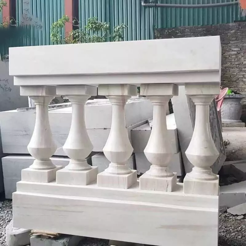 Lan can con tiện đá trắng tự nhiên nguyên khối