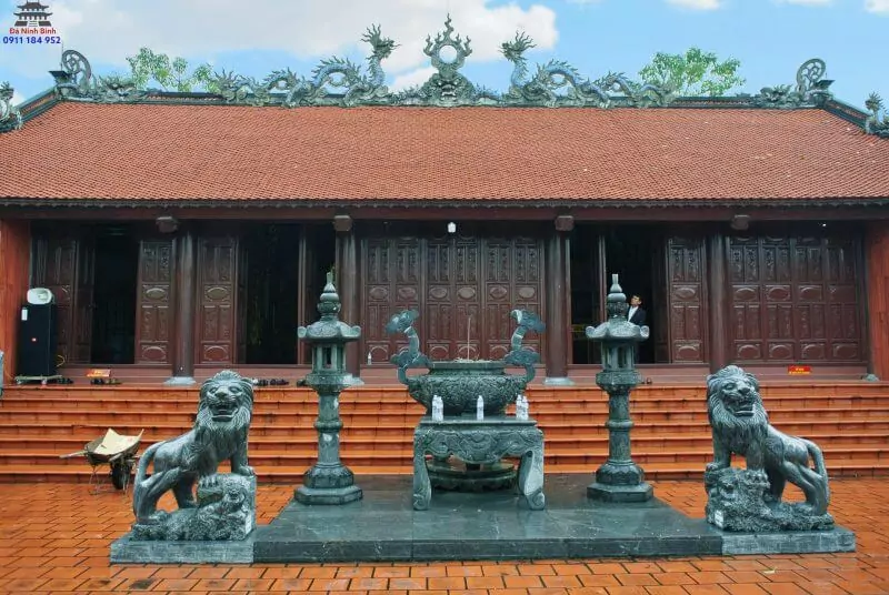 lư hương đá